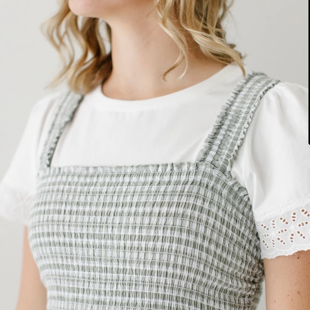 beachlunchlounge Green and White Midi Dress - Picture 4 of 7